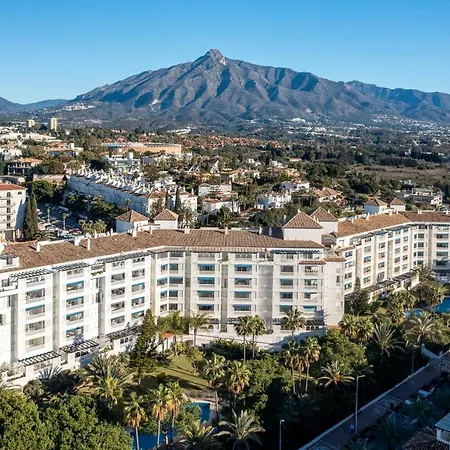 Espacioso Y Encantador En Gaviotas Apartment Marbella