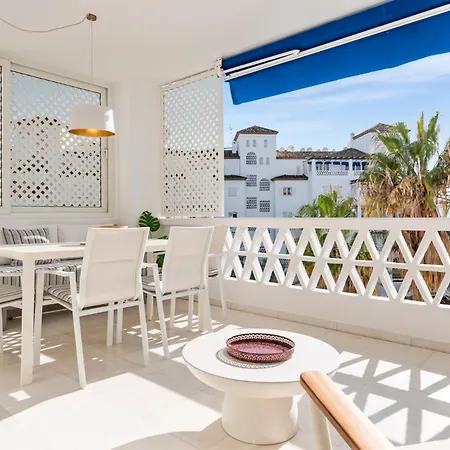 Apartment Espacioso Y Encantador En Gaviotas Marbella